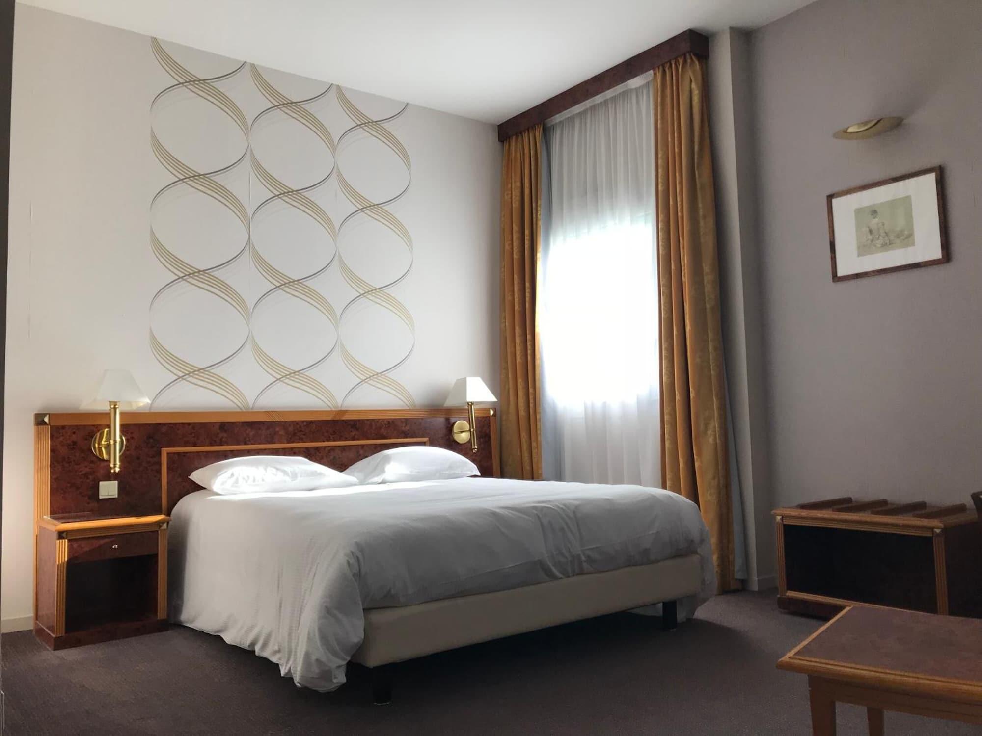 Hotel Le Manoir Orchies Esterno foto